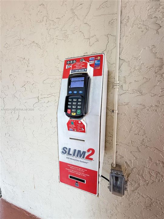 For Sale: $270,000 (2 beds, 2 baths, 1192 Square Feet)