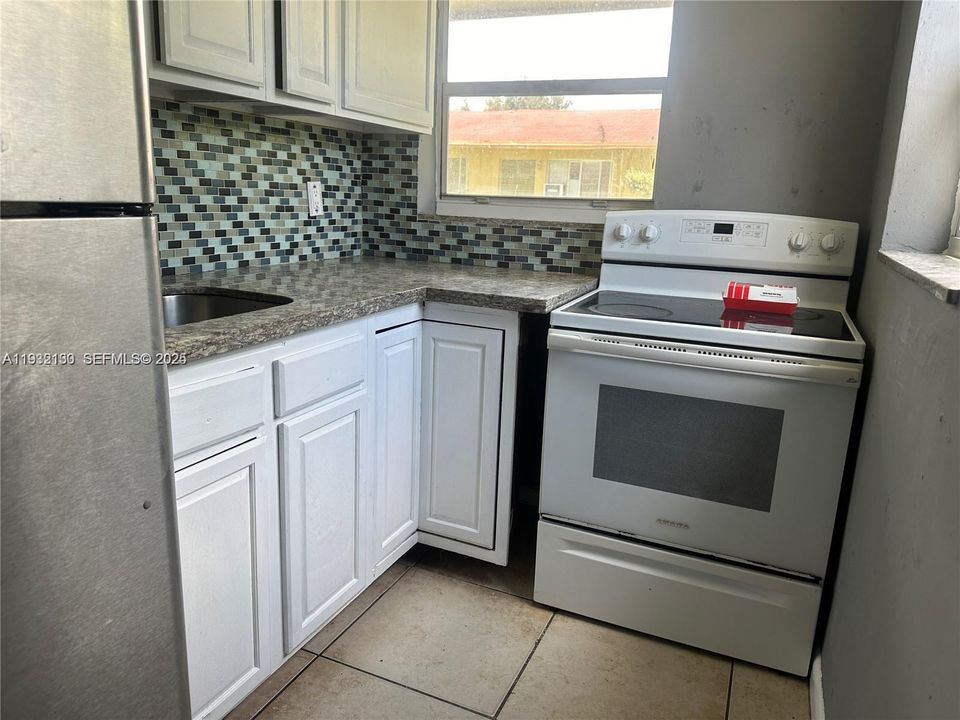 For Sale: $580,000 (0 beds, 0 baths, 1341 Square Feet)