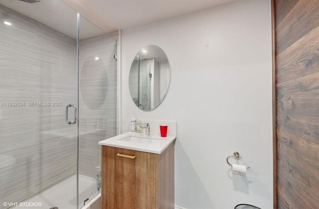 待售: $3,300,000 (4 贝兹, 3 浴室, 3300 平方英尺)