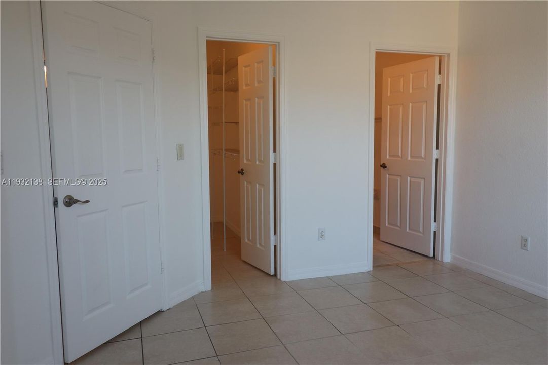 For Rent: $2,500 (2 beds, 2 baths, 1036 Square Feet)