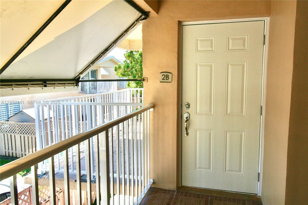 For Rent: $2,200 (1 beds, 1 baths, 780 Square Feet)