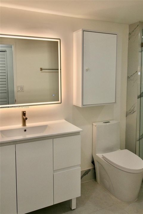 For Rent: $2,200 (1 beds, 1 baths, 780 Square Feet)