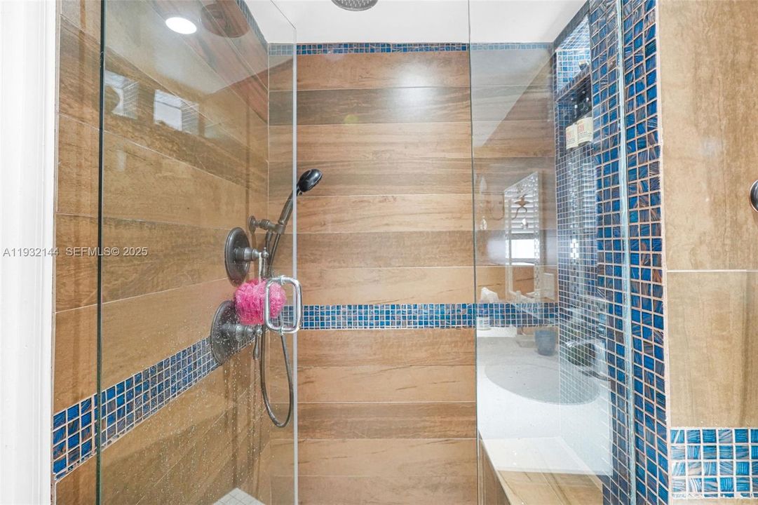 待售: $945,000 (3 贝兹, 3 浴室, 1463 平方英尺)