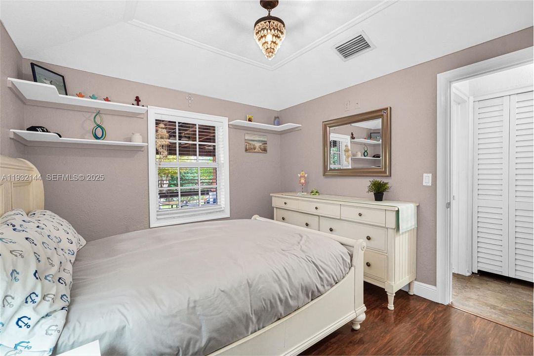 待售: $945,000 (3 贝兹, 3 浴室, 1463 平方英尺)