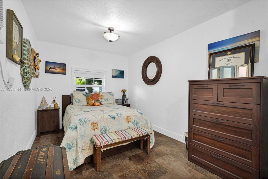 待售: $945,000 (3 贝兹, 3 浴室, 1463 平方英尺)