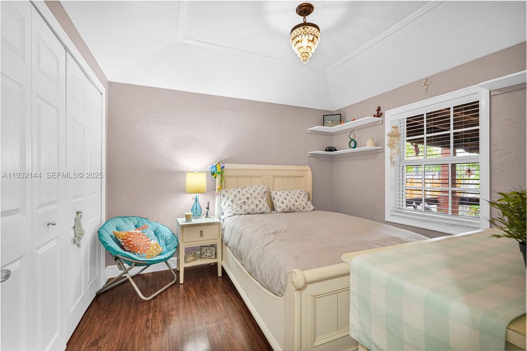 待售: $945,000 (3 贝兹, 3 浴室, 1463 平方英尺)