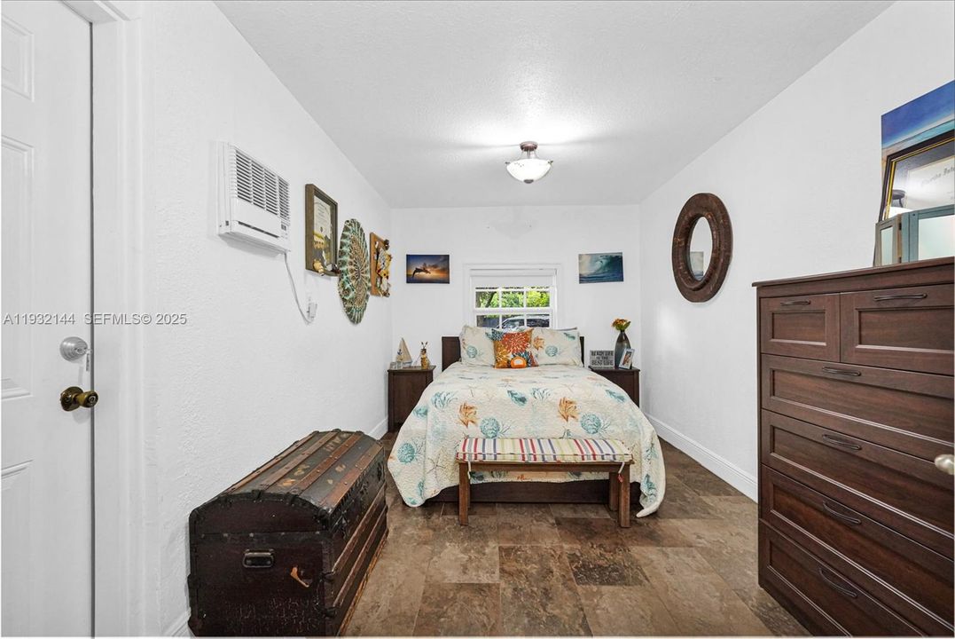 待售: $945,000 (3 贝兹, 3 浴室, 1463 平方英尺)