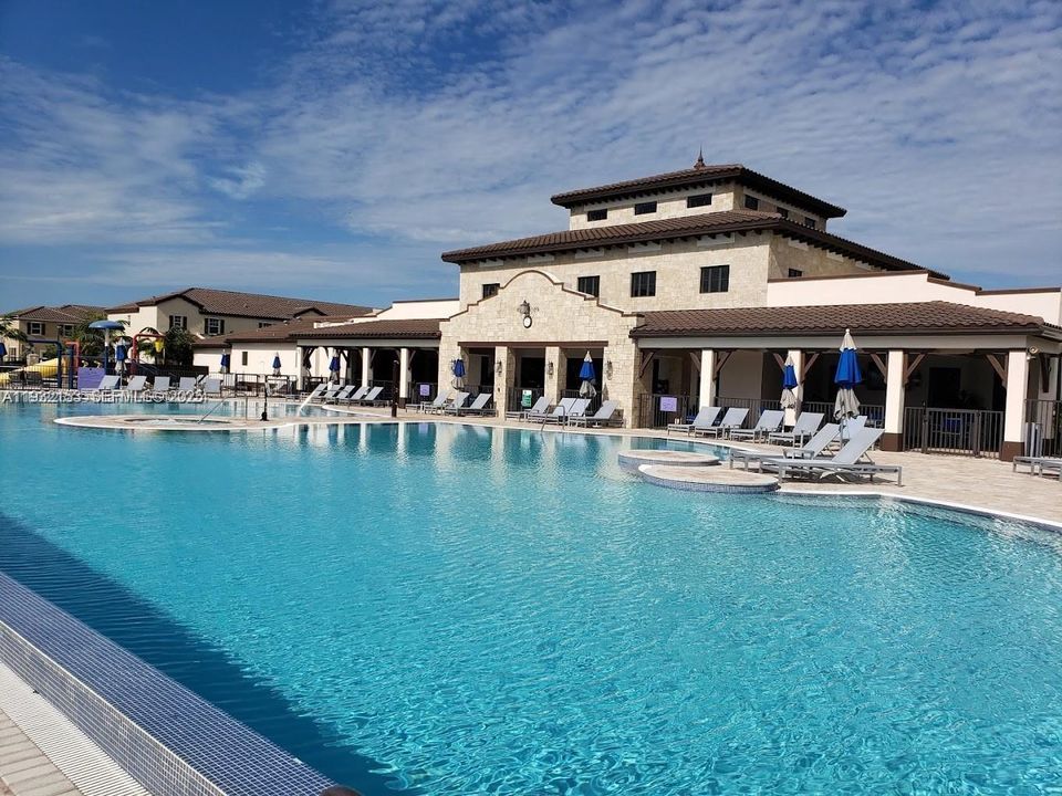 For Rent: $3,300 (4 beds, 3 baths, 0 Square Feet)