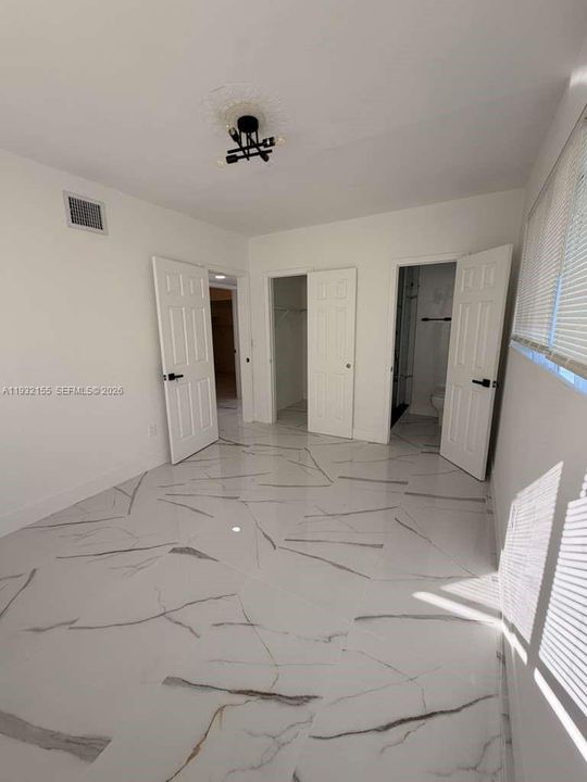 For Sale: $600,000 (3 beds, 2 baths, 1973 Square Feet)