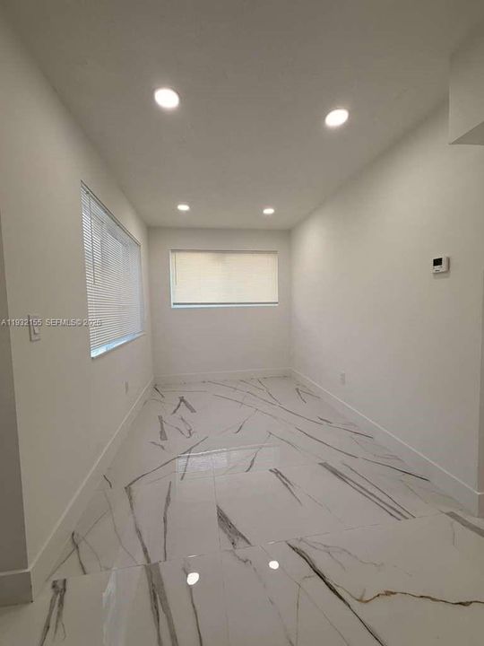 For Sale: $600,000 (3 beds, 2 baths, 1973 Square Feet)