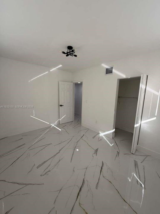 For Sale: $600,000 (3 beds, 2 baths, 1973 Square Feet)