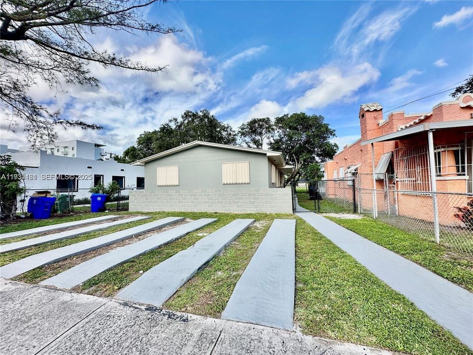 For Sale: $575,000 (0 beds, 0 baths, 1500 Square Feet)