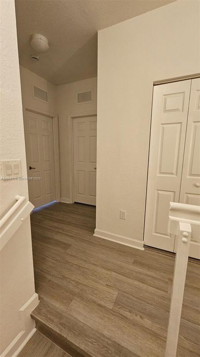 For Rent: $3,500 (3 beds, 2 baths, 1610 Square Feet)