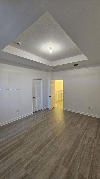 For Rent: $3,500 (3 beds, 2 baths, 1610 Square Feet)