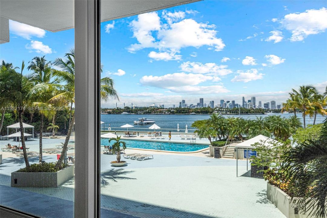 На продажу: $374,000 (0 спален, 0 ванн, 0 Квадратных фут)