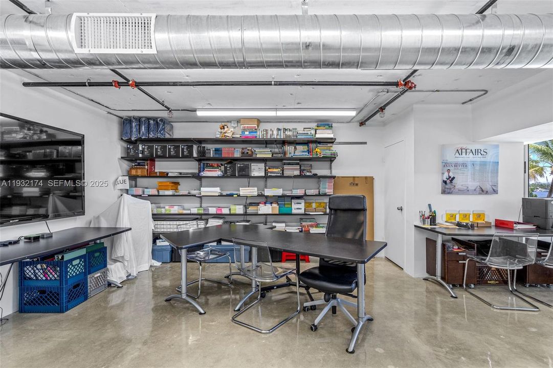 На продажу: $374,000 (0 спален, 0 ванн, 0 Квадратных фут)