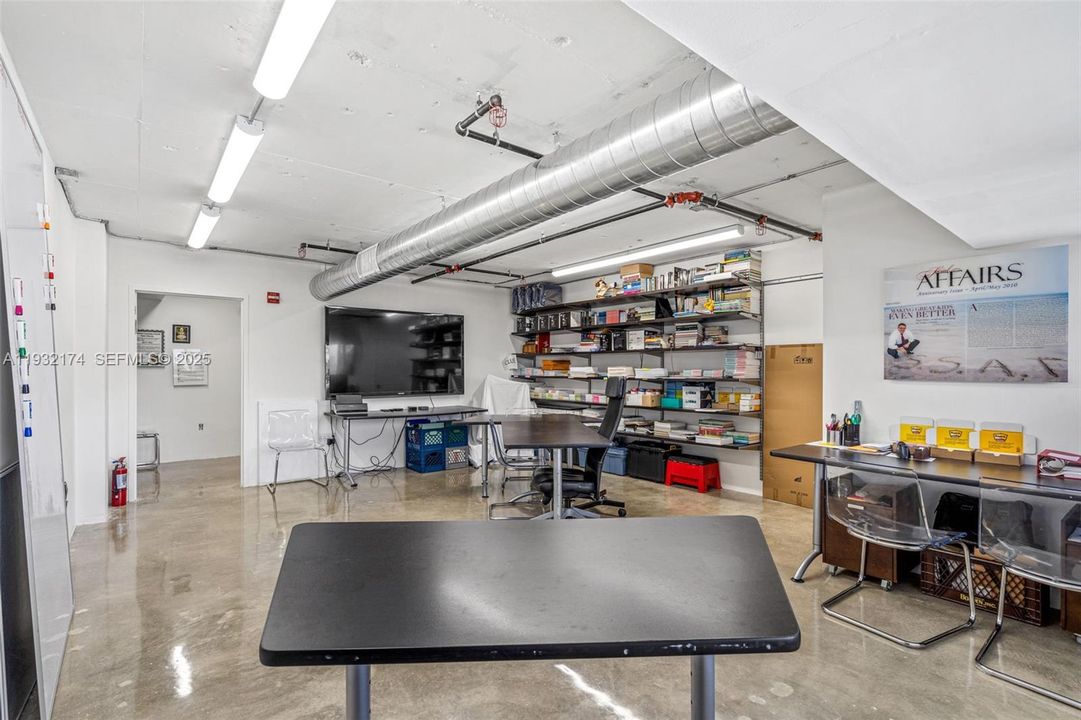 На продажу: $374,000 (0 спален, 0 ванн, 0 Квадратных фут)