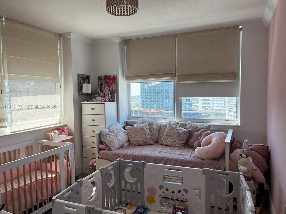 For Rent: $3,800 (2 beds, 2 baths, 1117 Square Feet)