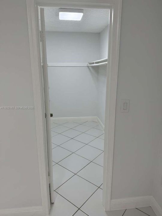 В аренду: $2,500 (2 спален, 2 ванн, 838 Квадратных фут)