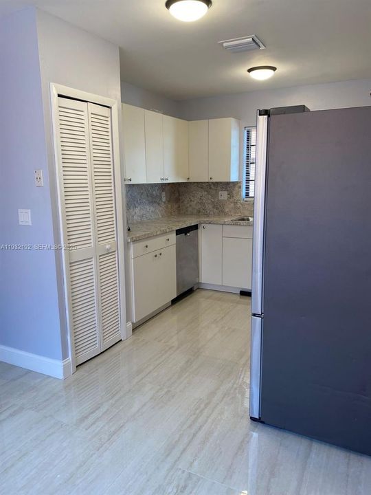 En Renta: $2,800 (3 camas, 2 baños, 1546 Pies cuadrados)