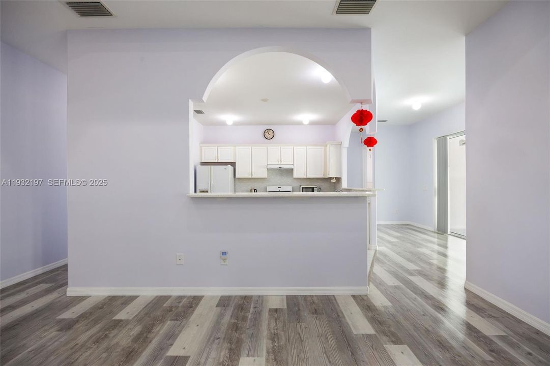 待售: $749,000 (4 贝兹, 3 浴室, 0 平方英尺)