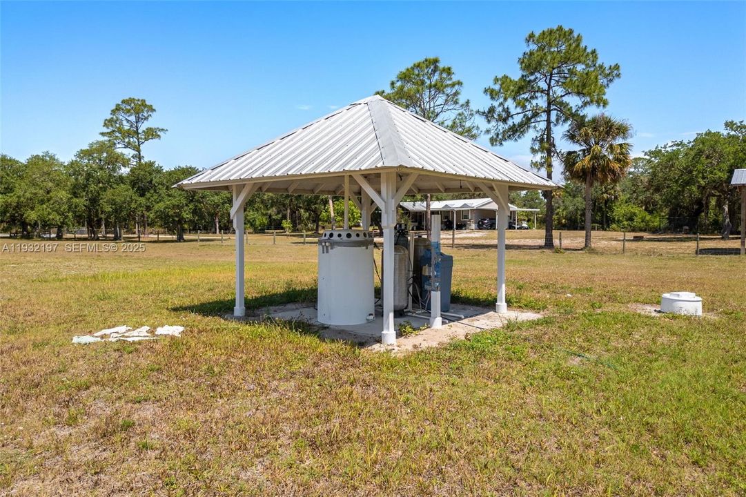 待售: $749,000 (4 贝兹, 3 浴室, 0 平方英尺)