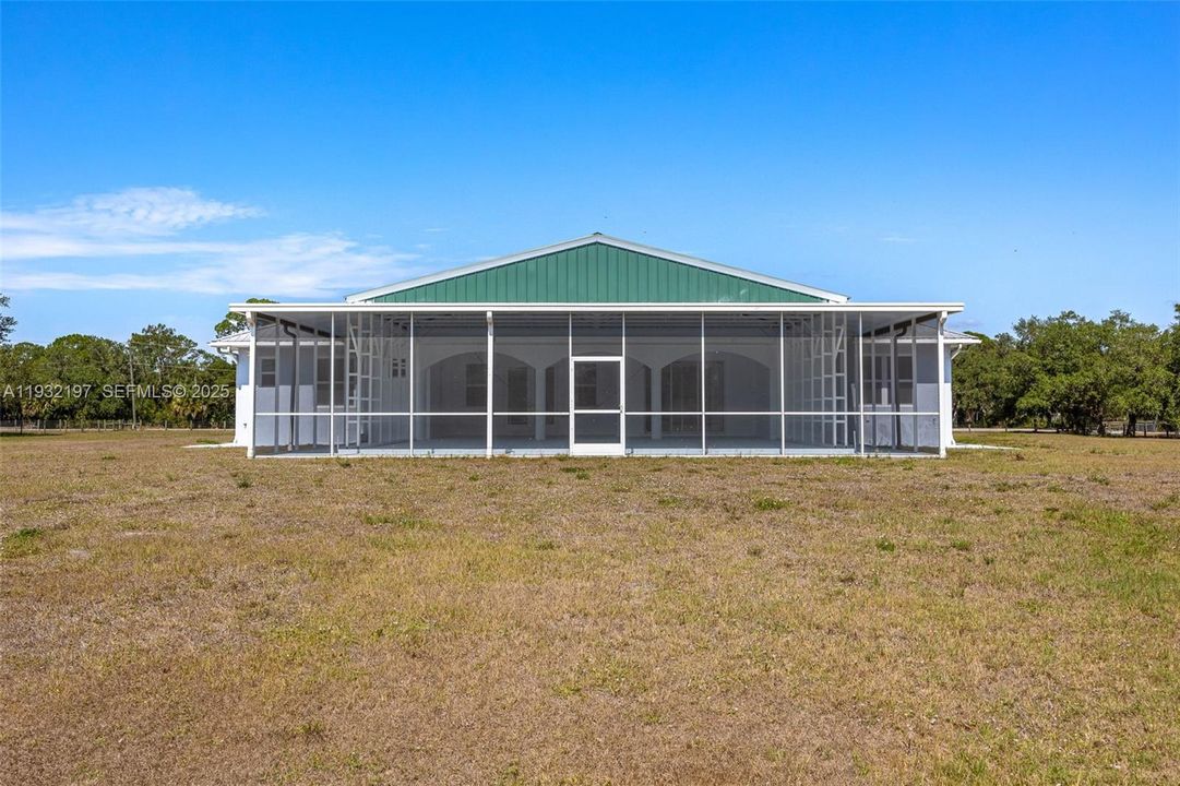 待售: $749,000 (4 贝兹, 3 浴室, 0 平方英尺)