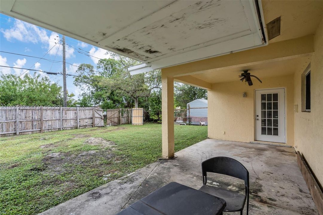 На продажу: $725,000 (4 спален, 4 ванн, 2905 Квадратных фут)