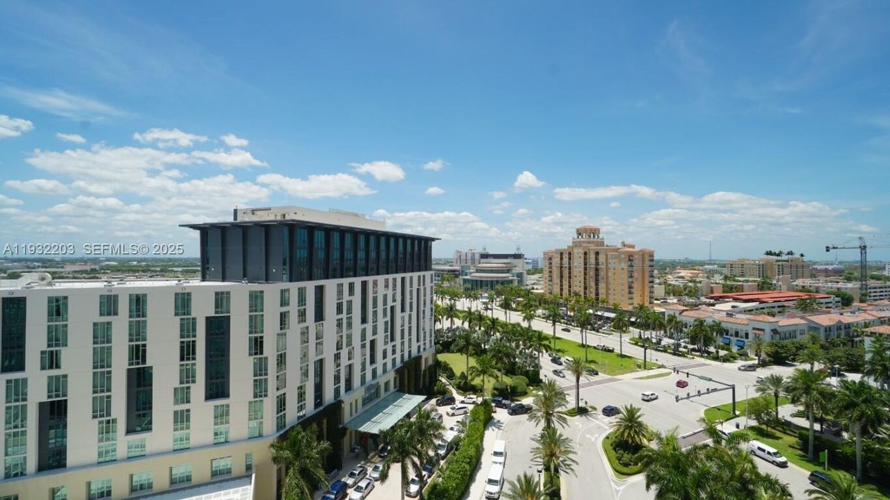 En Venta: $418,000 (1 camas, 1 baños, 755 Pies cuadrados)