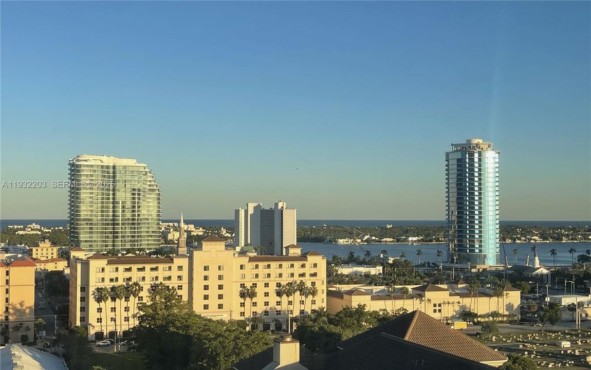 En Venta: $418,000 (1 camas, 1 baños, 755 Pies cuadrados)