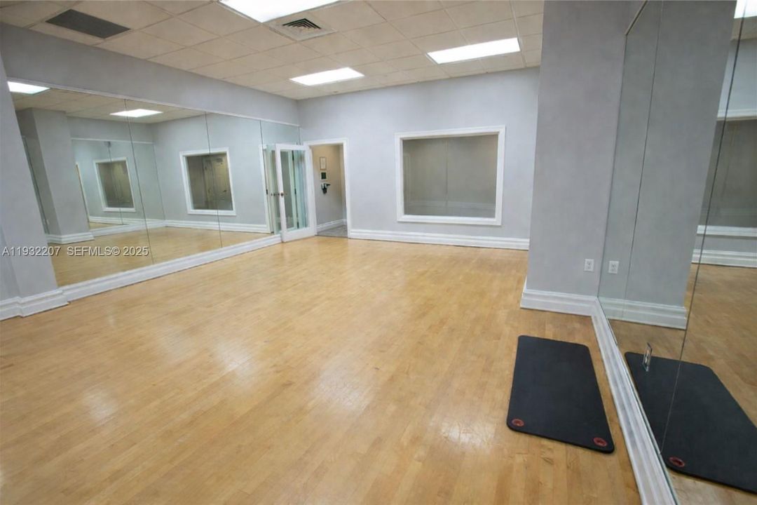 出租: $2,650 (1 贝兹, 1 浴室, 745 平方英尺)