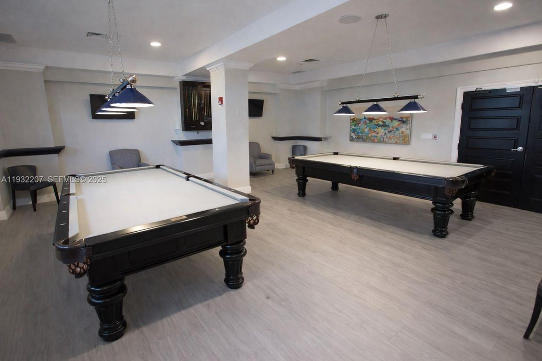 出租: $2,650 (1 贝兹, 1 浴室, 745 平方英尺)