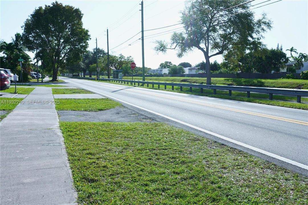 En Venta: $580,000 (3 camas, 1 baños, 888 Pies cuadrados)