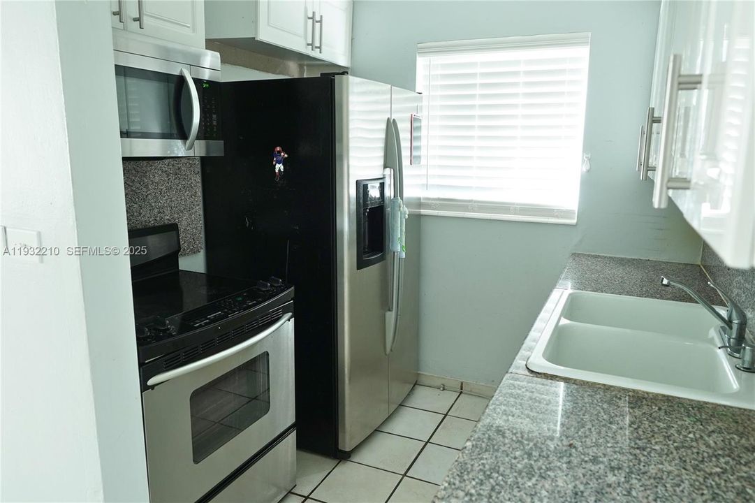 En Venta: $580,000 (3 camas, 1 baños, 888 Pies cuadrados)