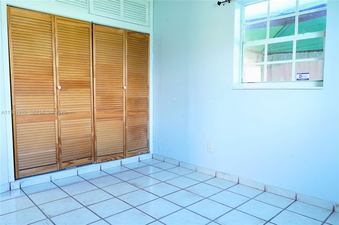 En Venta: $580,000 (3 camas, 1 baños, 888 Pies cuadrados)