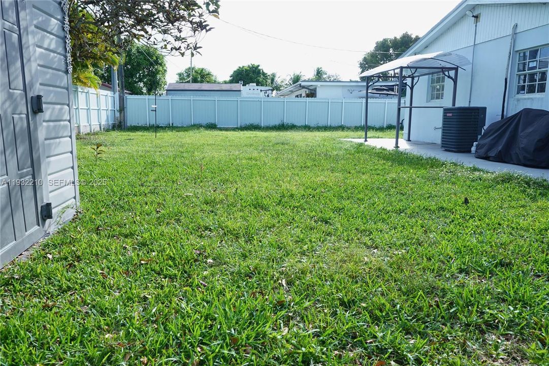 En Venta: $580,000 (3 camas, 1 baños, 888 Pies cuadrados)