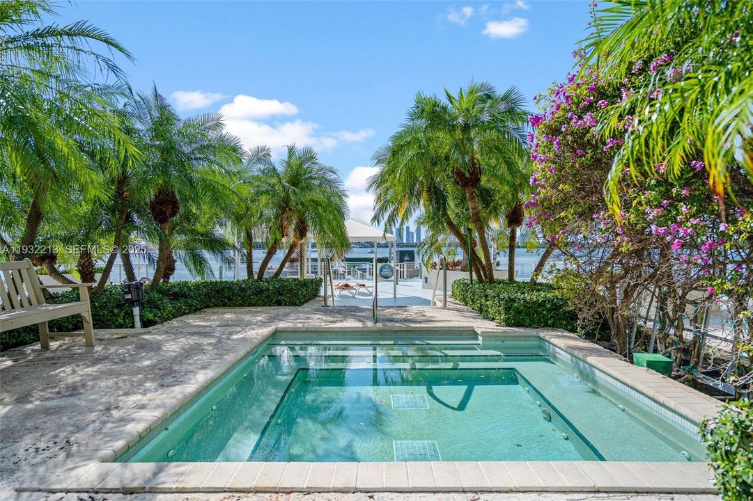 На продажу: $135,000 (0 спален, 0 ванн, 0 Квадратных фут)