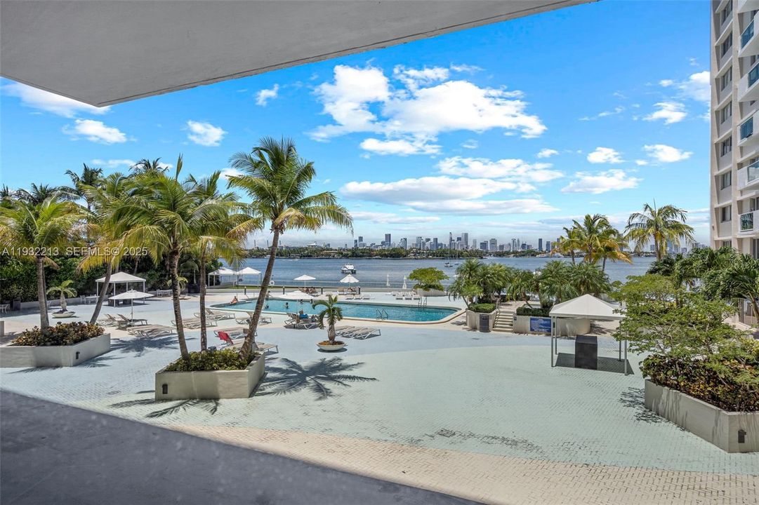 На продажу: $135,000 (0 спален, 0 ванн, 0 Квадратных фут)