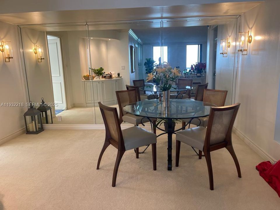 For Sale: $1,550,000 (2 beds, 2 baths, 1409 Square Feet)