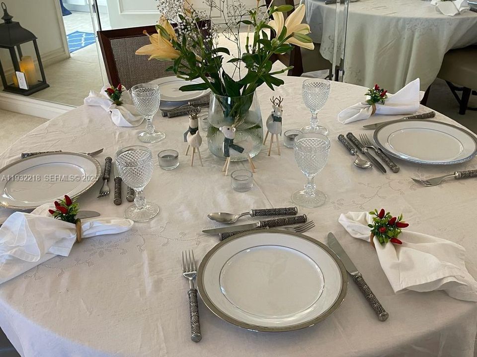 For Sale: $1,550,000 (2 beds, 2 baths, 1409 Square Feet)