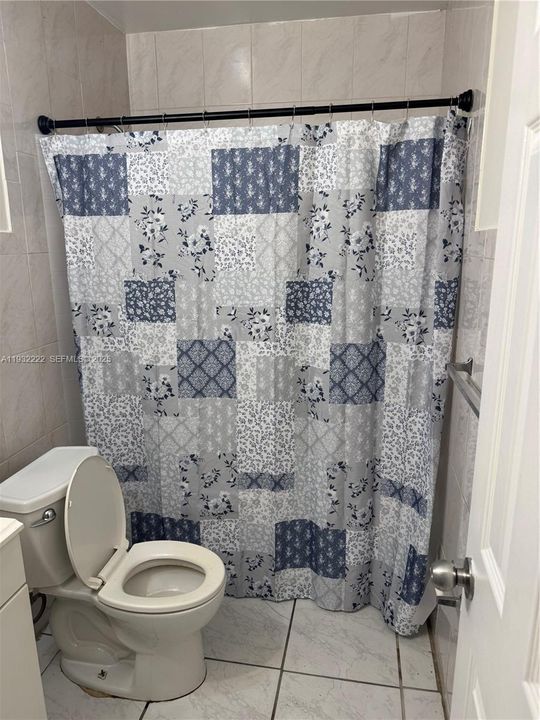 出租: $1,900 (2 贝兹, 1 浴室, 753 平方英尺)