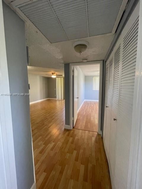 В аренду: $1,950 (1 спален, 1 ванн, 810 Квадратных фут)