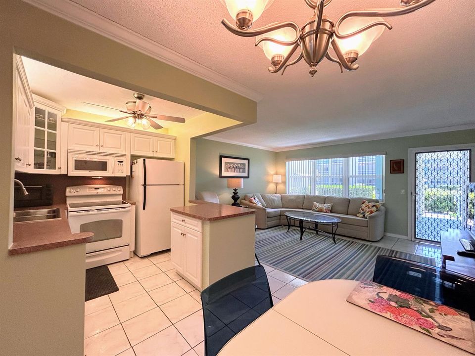 Open kitchen