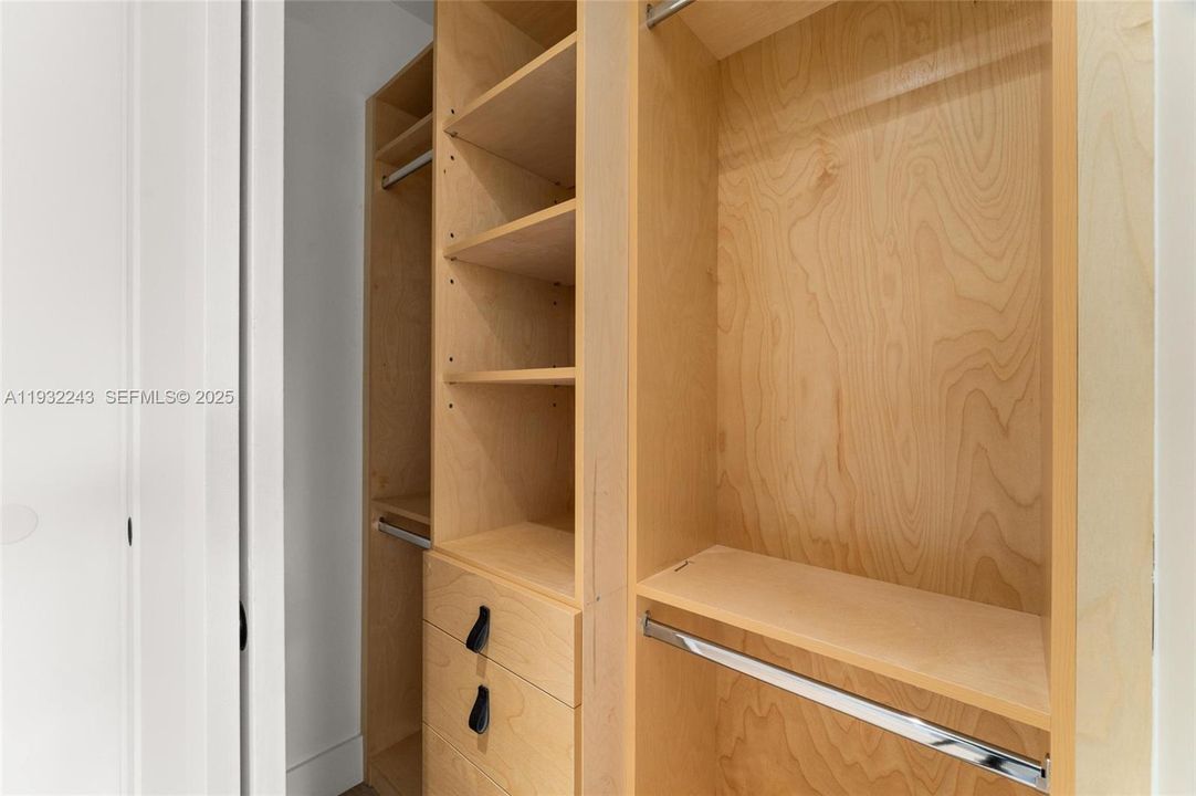 На продажу: $675,000 (3 спален, 2 ванн, 1144 Квадратных фут)