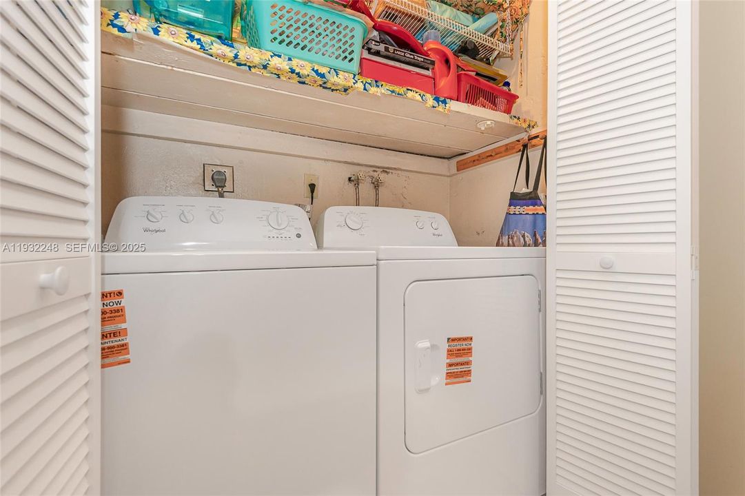 For Sale: $840,000 (3 beds, 2 baths, 1520 Square Feet)