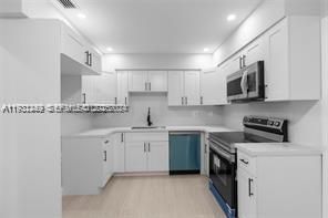 For Rent: $2,900 (2 beds, 1 baths, 1836 Square Feet)