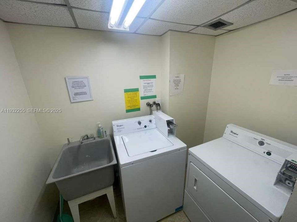 待售: $200,000 (2 贝兹, 2 浴室, 1292 平方英尺)