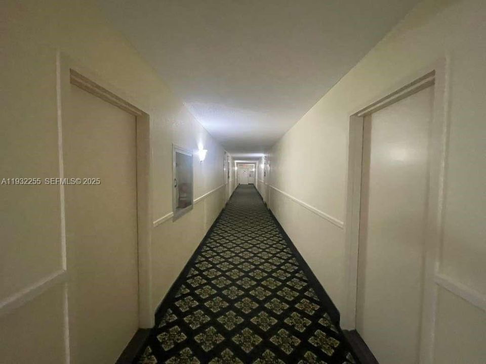 待售: $200,000 (2 贝兹, 2 浴室, 1292 平方英尺)