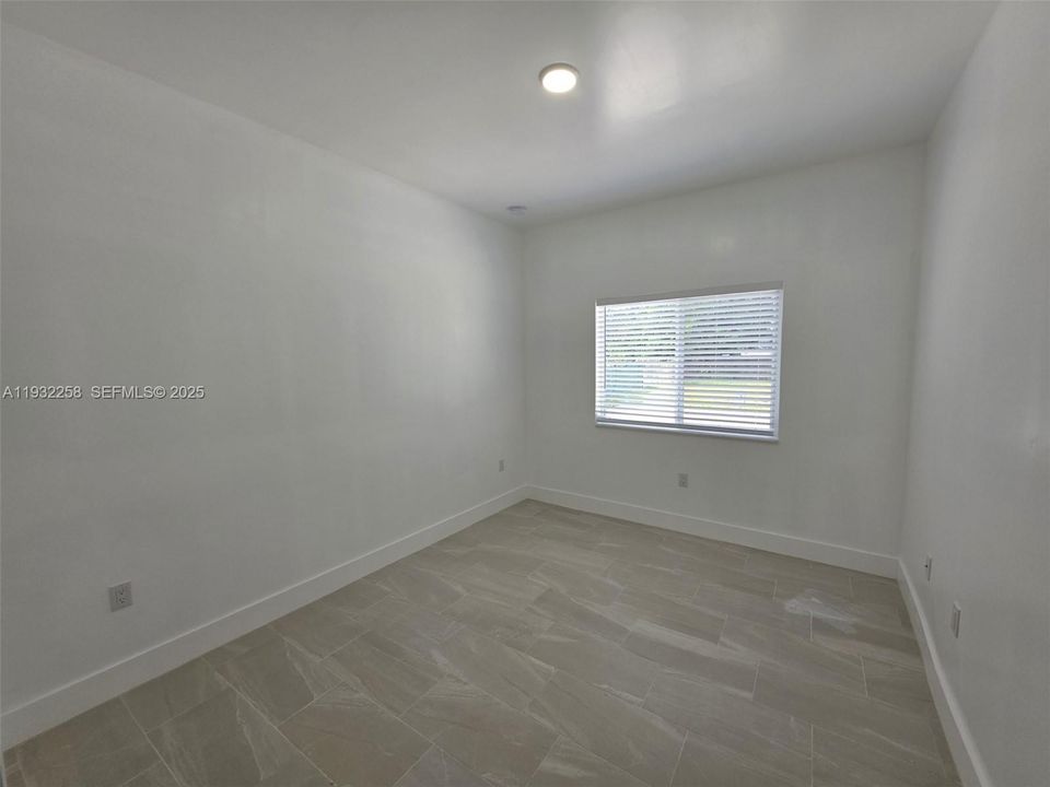 For Rent: $2,720 (3 beds, 2 baths, 0 Square Feet)