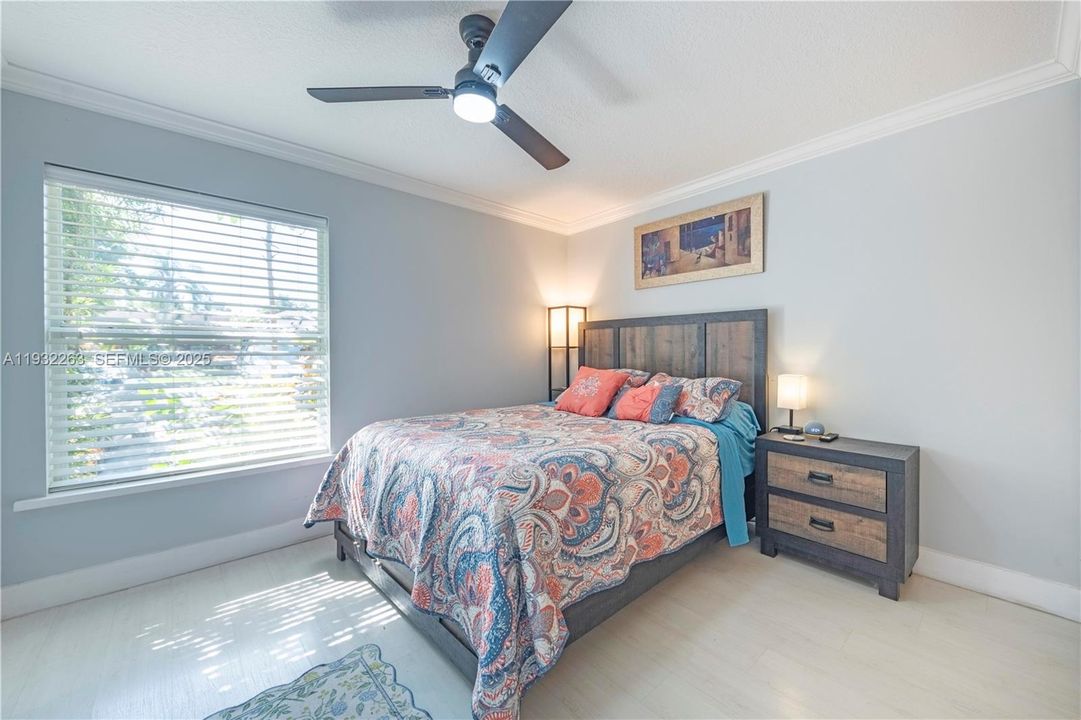 На продажу: $720,000 (3 спален, 2 ванн, 1494 Квадратных фут)